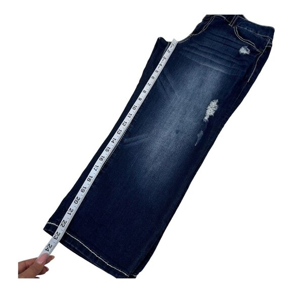 Maurices Womens Distressed Blue Denim Capri Jeans Size 7/8 Embroidered Pockets - Picture 8 of 13